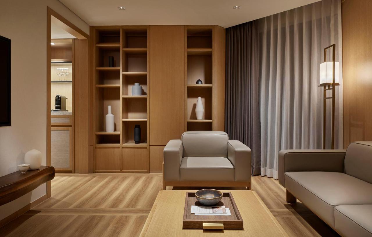 Grand Josun Busan Bagian luar foto