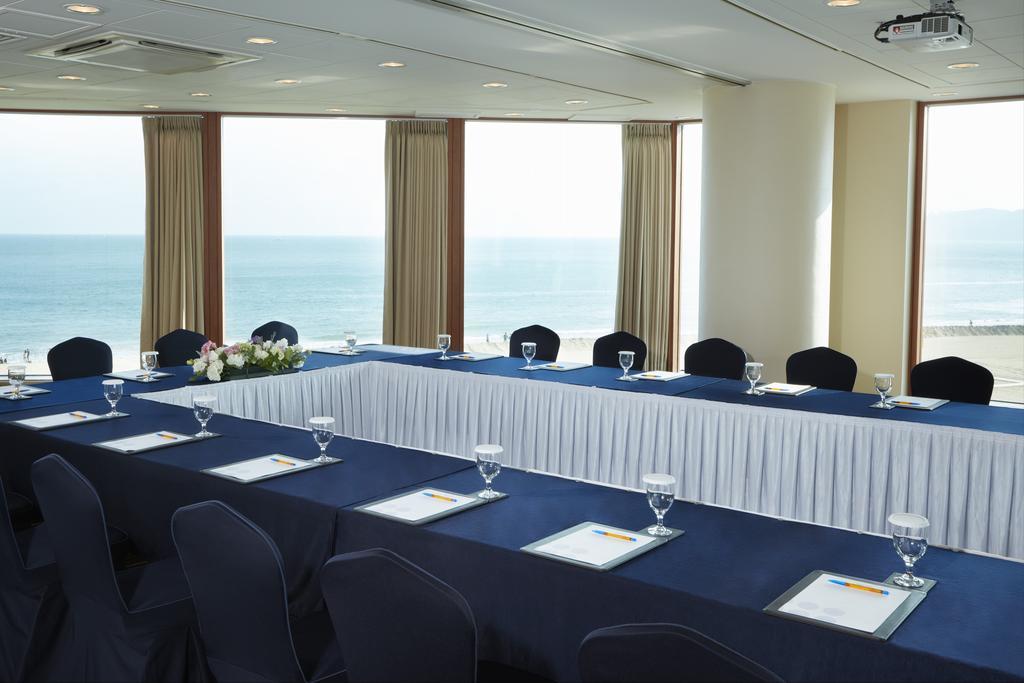 Grand Josun Busan Bagian luar foto Meeting room